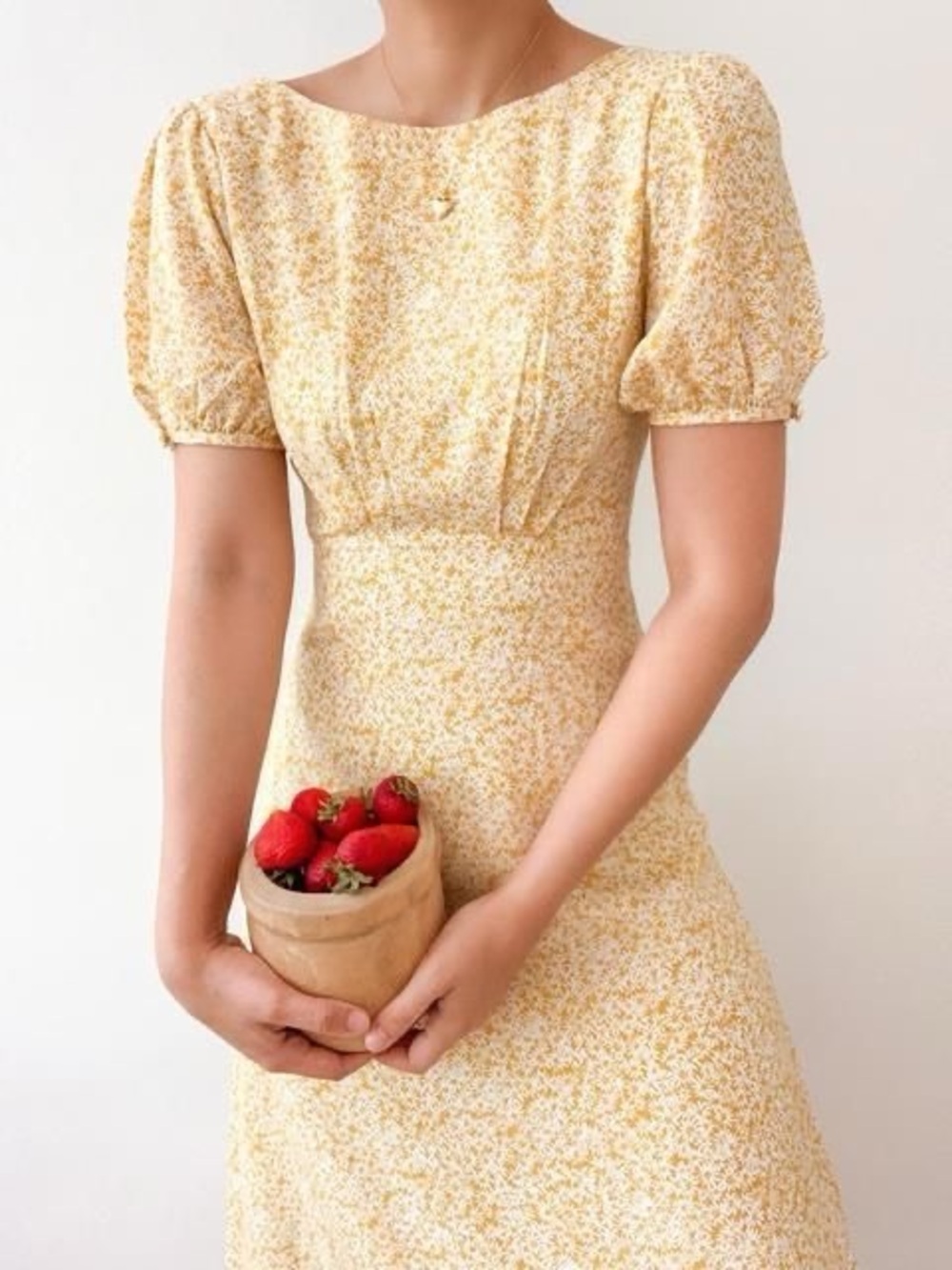 BREATH OF YOUTH Yellow Floral Puff-Sleeve Dress
